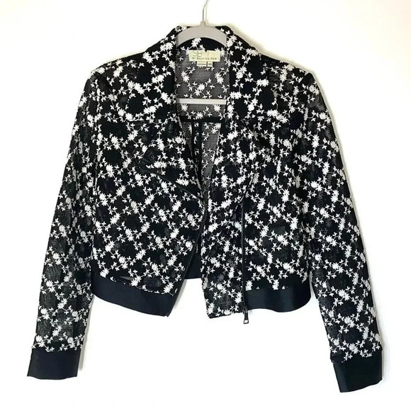 Anthropologie Sachin & Babi Black Mesh Floral
Embroidered Moto Jacket Size XS - Picture 5 of 10
